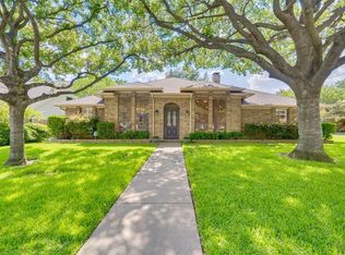 9247 Dove Meadow Dr, Dallas, TX 75243