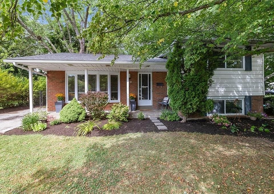 1st image of 319 Erindale Dr