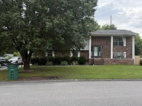 1222 Laurelwood Dr, Chattanooga, TN 37412
