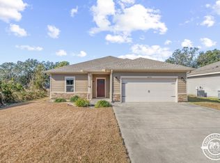 1873 Alhambra St, Navarre, FL 32566
