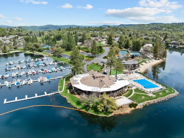 11527 Madrone Ct, Auburn, CA 95602