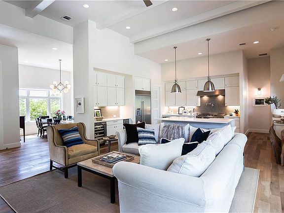 3rd image of 8609 Rollins Dr