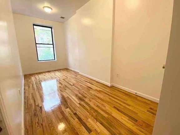 4th image of 131 W 130th St #2A