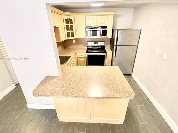 3rd image of 10400 SW 108th Ave APT A315