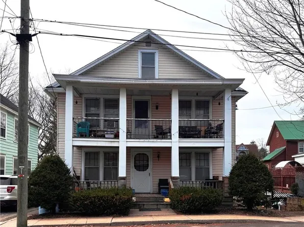 2 8th St, Oneonta, NY 13820