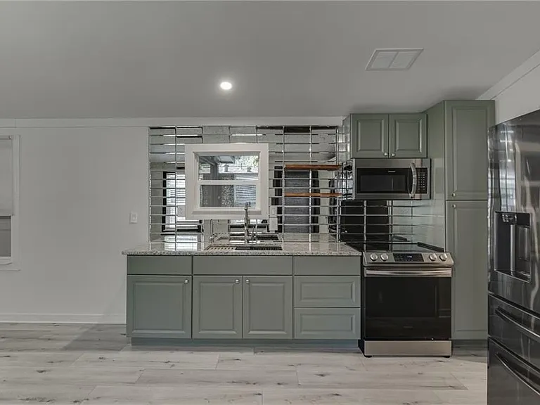 3685 Fir Dr — Photo 4