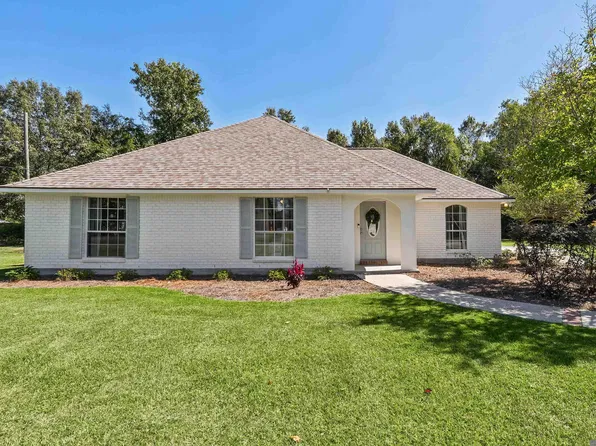 14092 Mark St, Gonzales, LA 70737