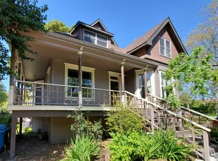 220 Hazel St, Santa Rosa, CA 95401