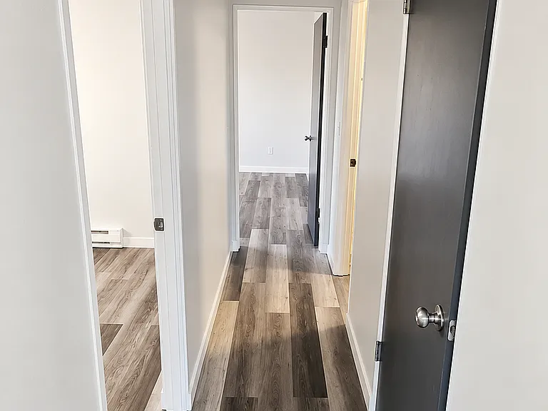 705 State Ave N #4 — Photo 9