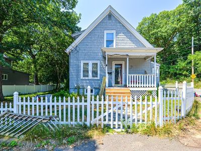 126 Winnepurkit Ave, Lynn, MA, 01905