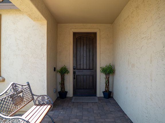 3rd image of 1127 W ANGUS Road