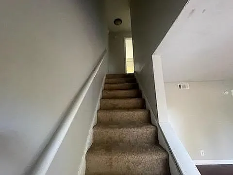 240 Neptune Ct — Photo 7