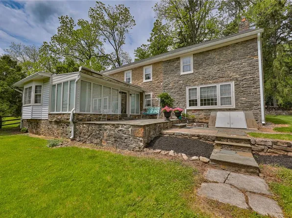 3350 Route 212, Springtown, PA 18081
