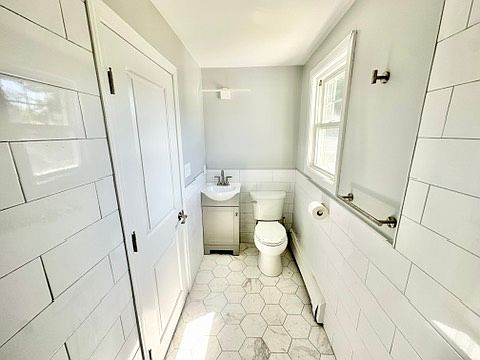 4th image of 55-57 Channing St #55