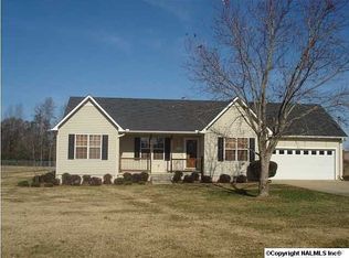 7668 Rocky Ford Rd, Hokes Bluff, AL 35903