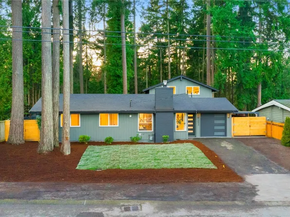 7653 151st Avenue NE, Redmond, WA 98052