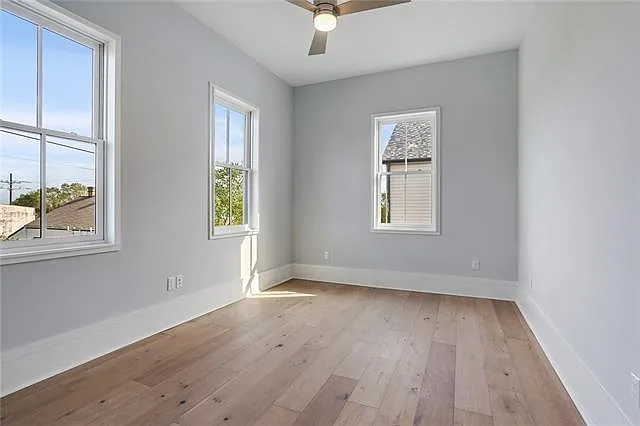 3431 Chartres St #6 — Photo 9