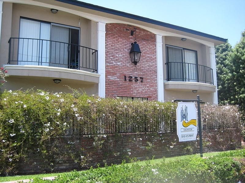 1st image of 1257 S Westgate Ave APT 9