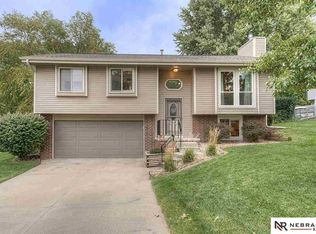 5817 N 128th St, Omaha, NE 68164