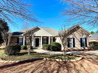 107 Galt Ln, Madison, AL 35758