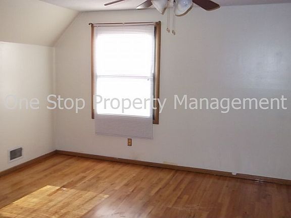 Bedroom #1