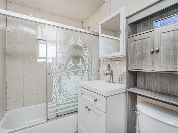 6221 23rd Avenue image 22 of 41