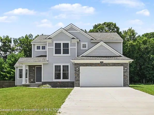 2383 W Gallant Fox Way, Saint Johns, MI 48879