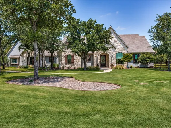 282 Sugartree Cir, Lipan, TX 76462