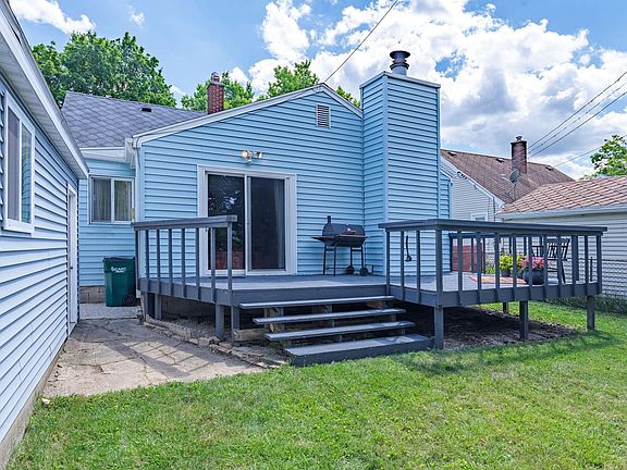 3rd image of 1121 Pennway Dr