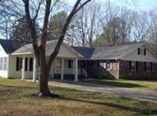 2129 N Hickory Rd, Corinth, MS 38834