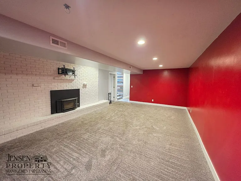 1151 W Wesley Powell Dr — Photo 35