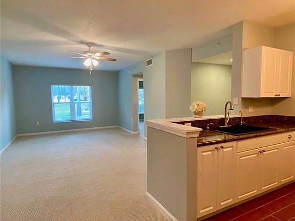 4th image of 5080 Fairways Cir #106