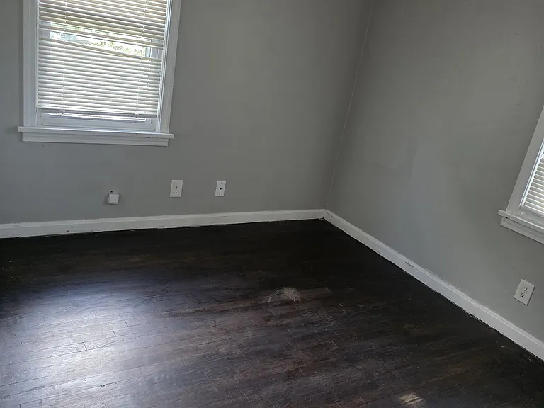 3528 Mollane St NW — Photo 4