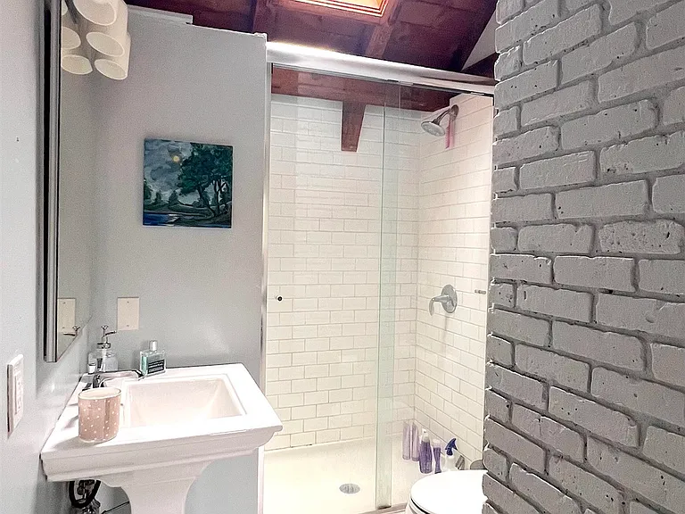 190 Scallop Dr — Photo 18