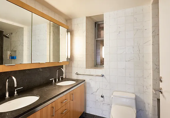 Rented by Warburg | media 17