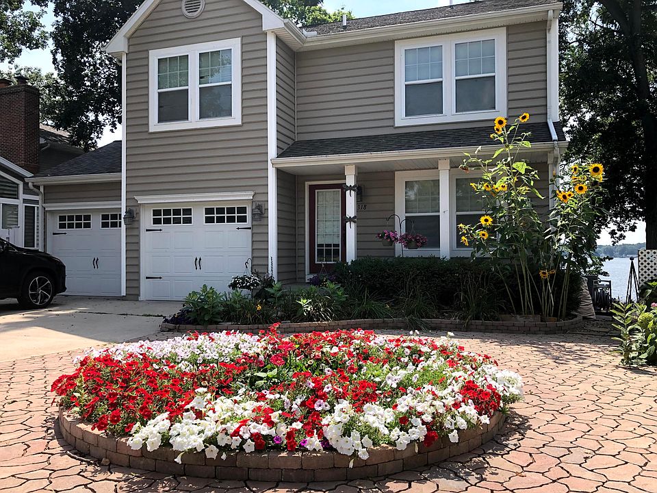 1st image of 1318 Forest Dr