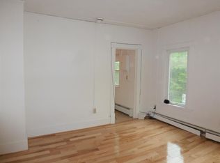 17 School St #2, Burlington, VT 05401