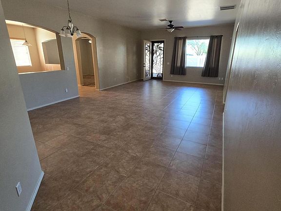 4th image of 8521 N Sand Dune Pl