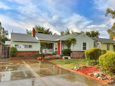 4424 61st St, Sacramento, CA, 95820