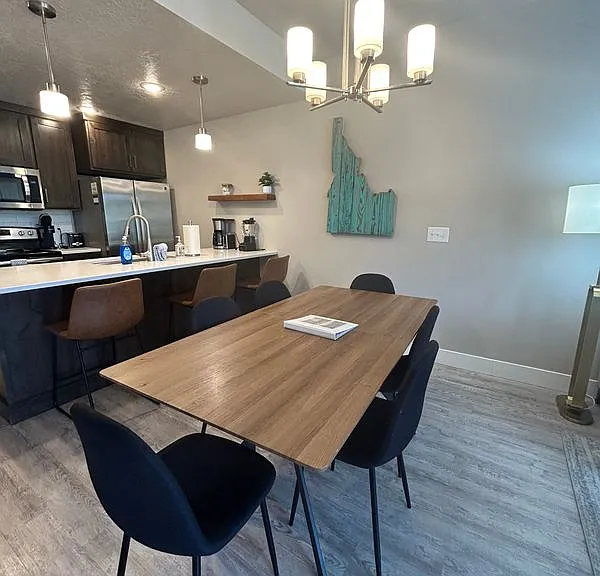 104 Broken Pine Ln — Photo 11
