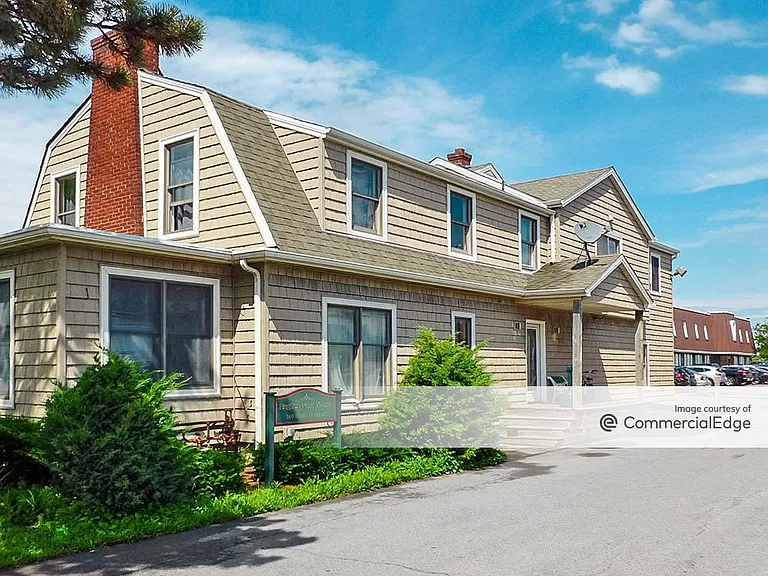 340 Harris Hill Rd — Photo 6