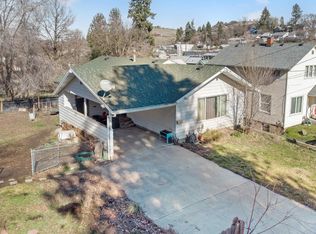 210 W Cooper St, Colfax, WA 99111
