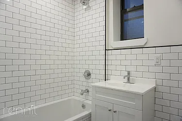 Rented by Rennit Inc.