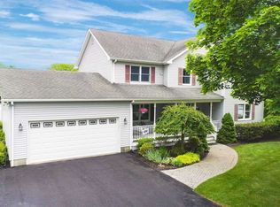 2850 Wickham Ave, Mattituck, NY 11952