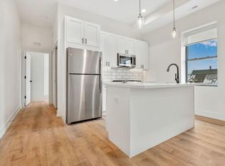 2219 N Hamilton Ave #104, Chicago, IL 60647
