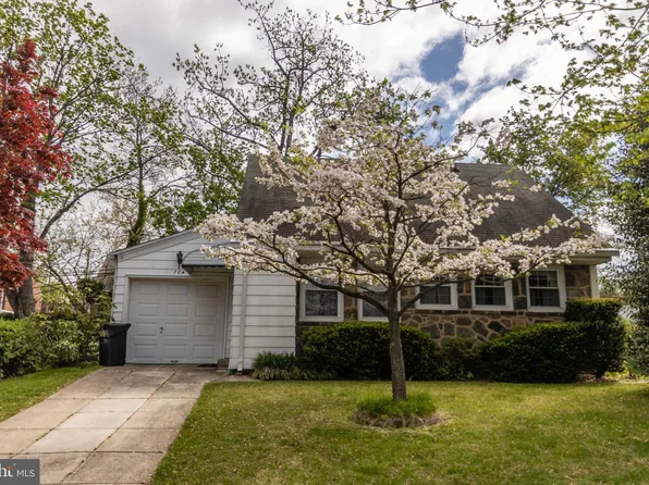 704 Hood Rd, Swarthmore, PA 19081