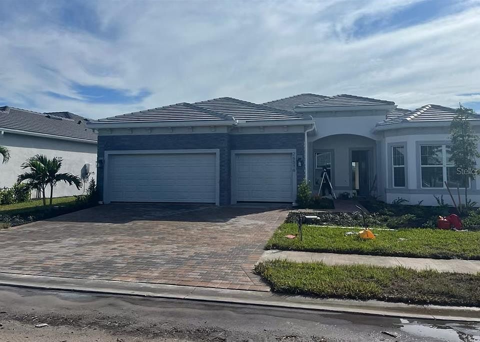 1st image of 26516 Key Sands St