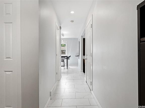 4th image of 63 METCALFE ROAD