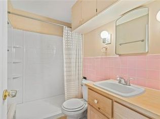 322 Hays Rd, Pittsburgh, PA 15241