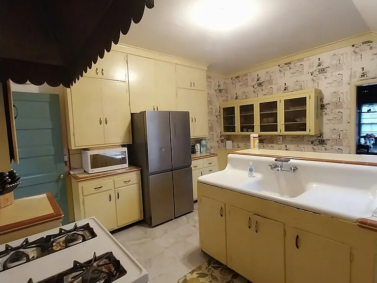 3226 Pilgrim Ct — Photo 6